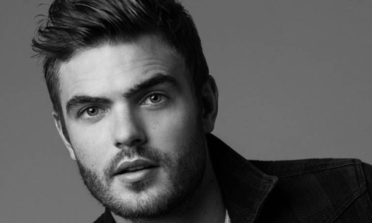 Alex Roe: Wife, Family, Career, and Net Worth Insights